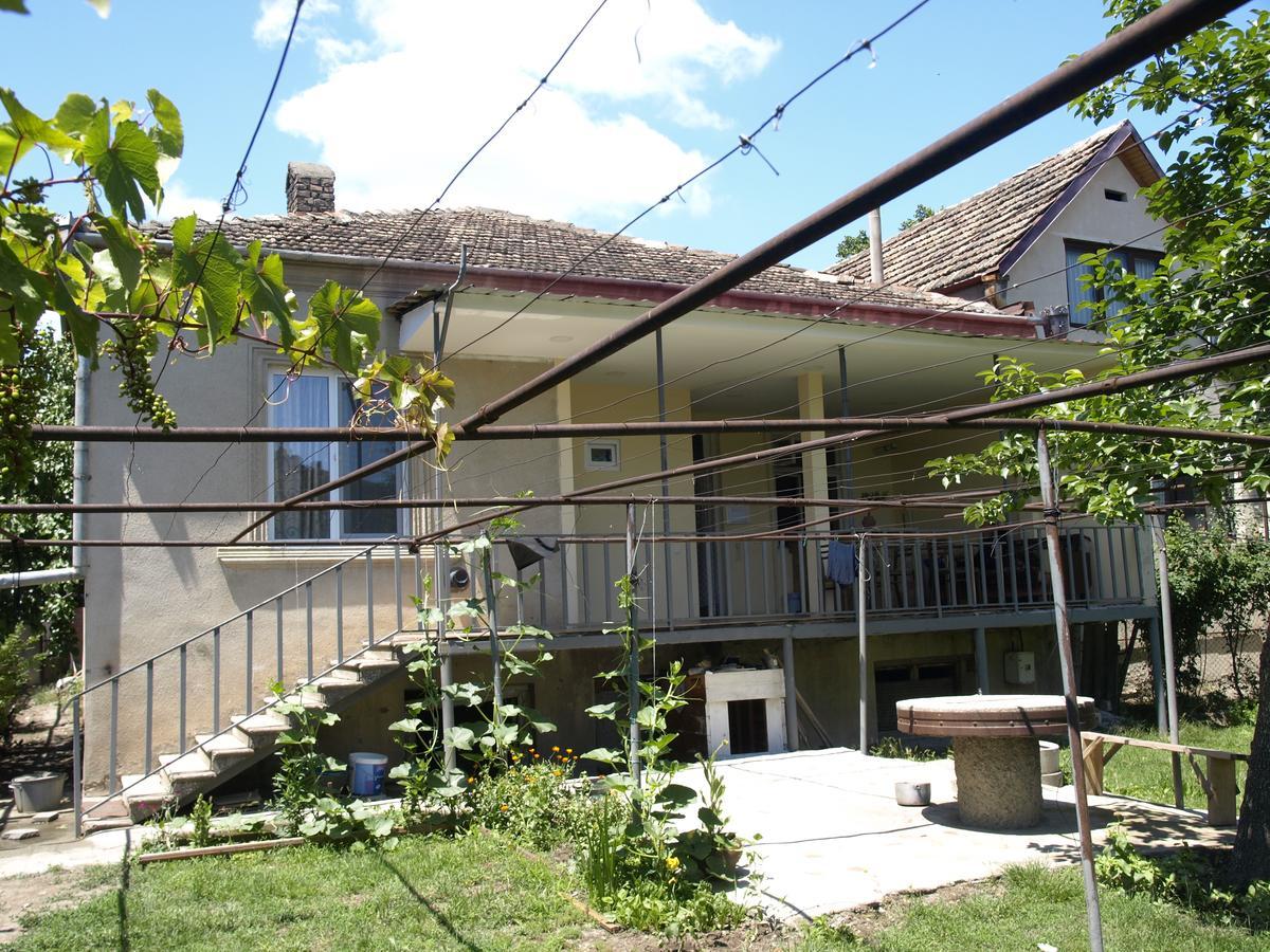 Guest House Ebralidze Mtsʼkhetʼa Екстериор снимка